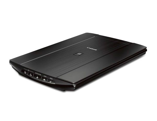 Canon CanoScan LiDE 220 Scanner